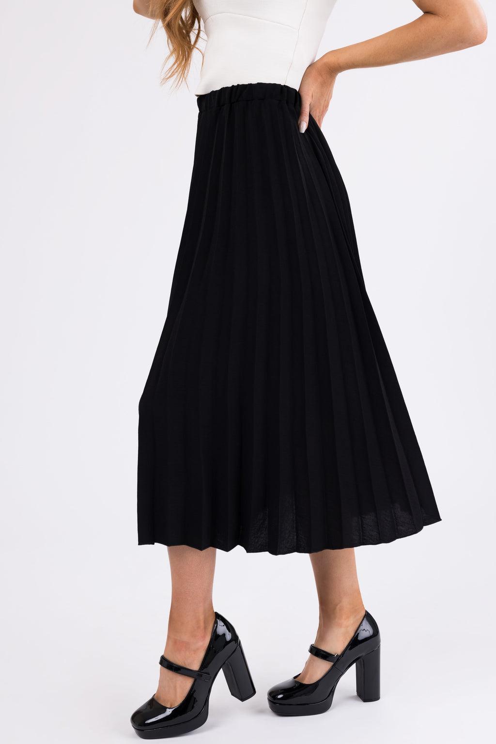 Black Pleated Midi Skirt with Elastic Waist